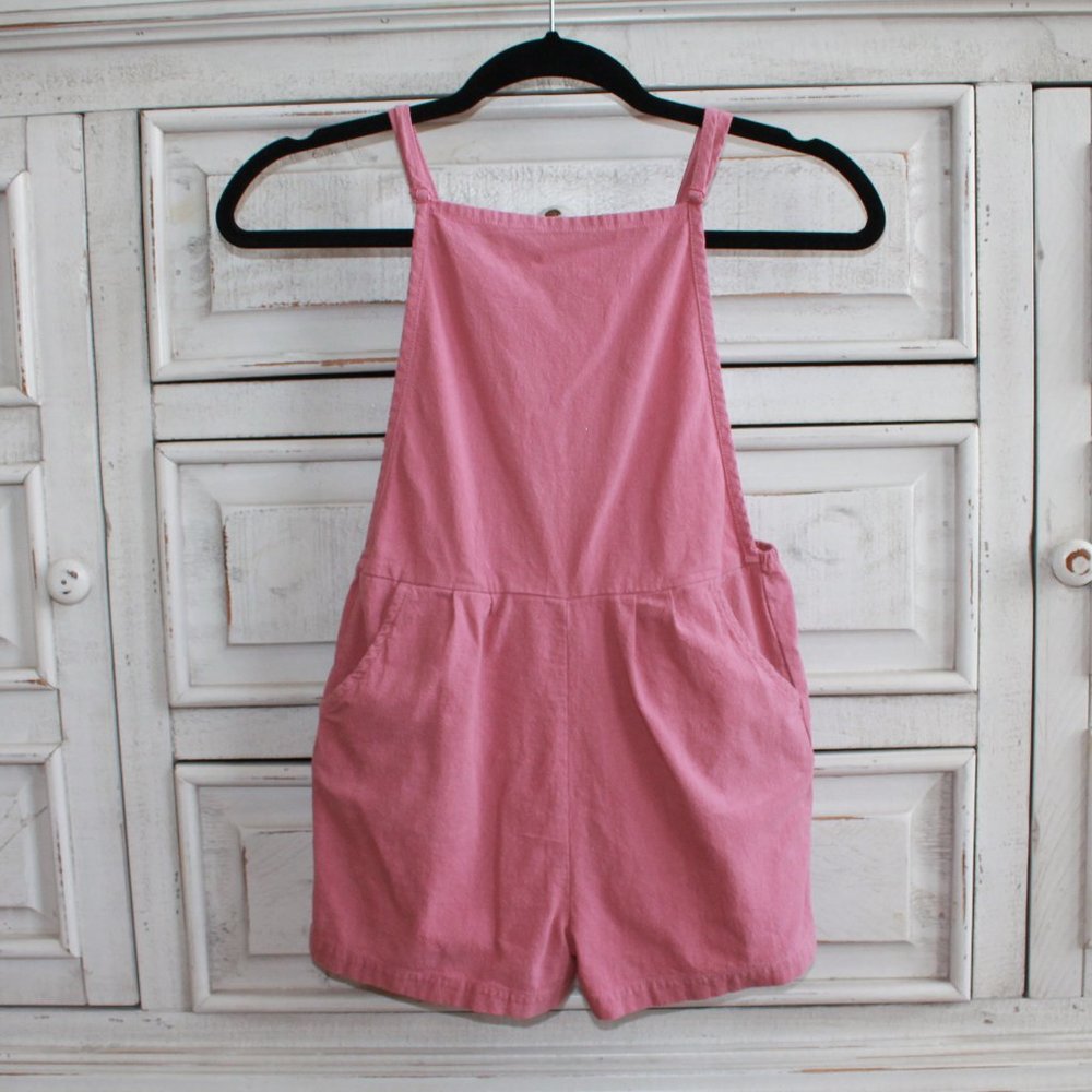 Cotton On kids salmon romper with adjustable straps, size 9-10.
